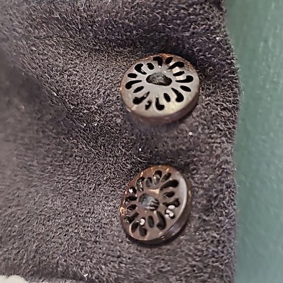 Isotoner women's wrist smart dri microsuede winter gloves. NWOT. Size large Gray - Picture 6 of 8